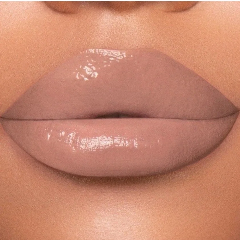 Jeffree Star Supreme Gloss Naked in the Dark BNIB Nude Lip Gloss